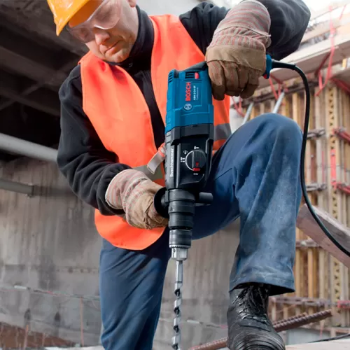 Перфоратор монтажний BOSCH GBH 2 кг макс. діам.26мм